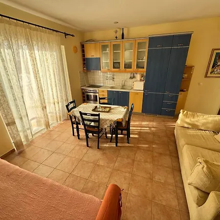 Apartamento Seafront Private Neos Marmaras