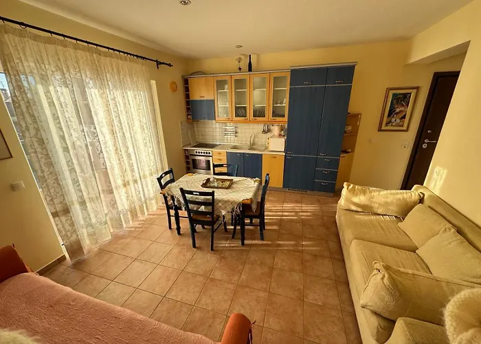 דירה Seafront Private